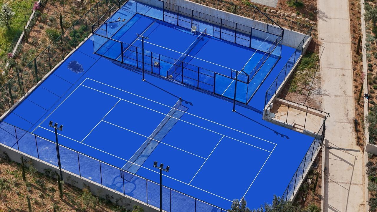 מגרשי פאדל וטניס בוילה V